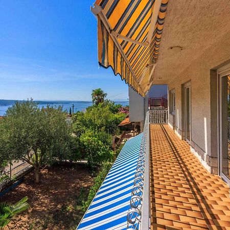 Four-Bedroom Apartment in Crikvenica II Esterno foto