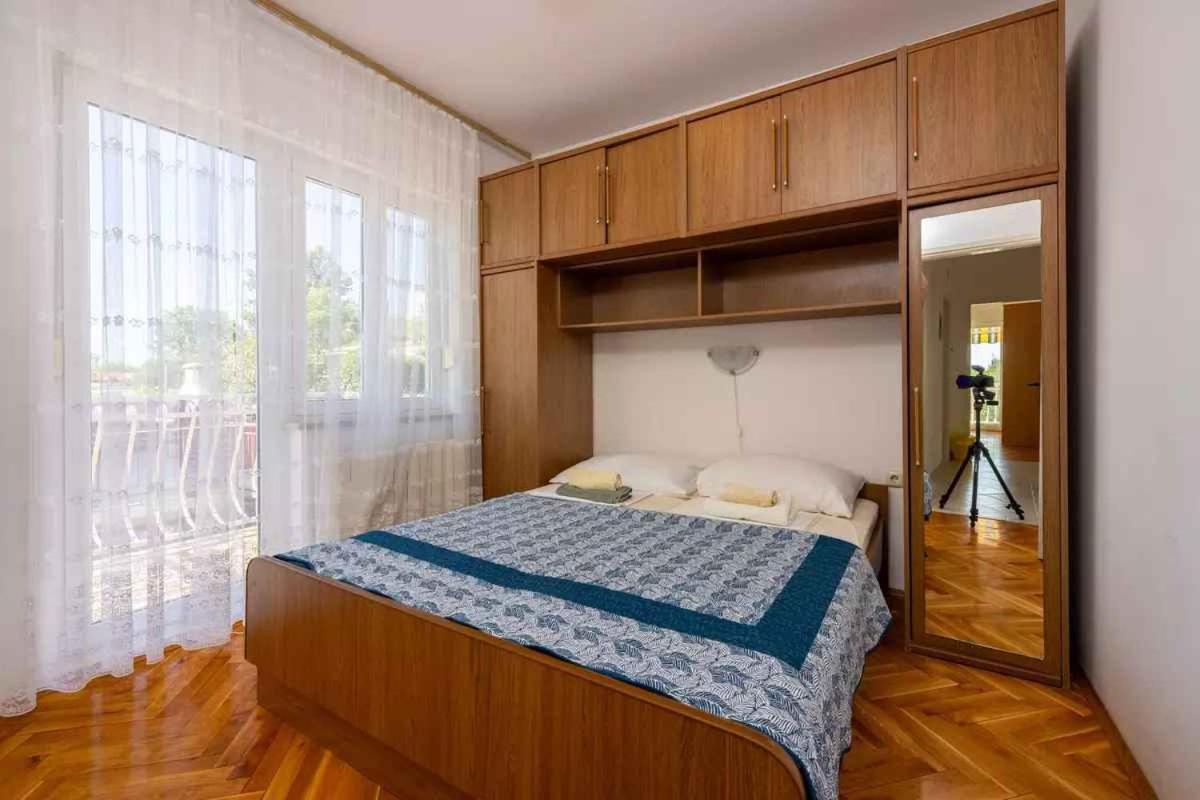 Four-Bedroom Apartment in Crikvenica II Esterno foto